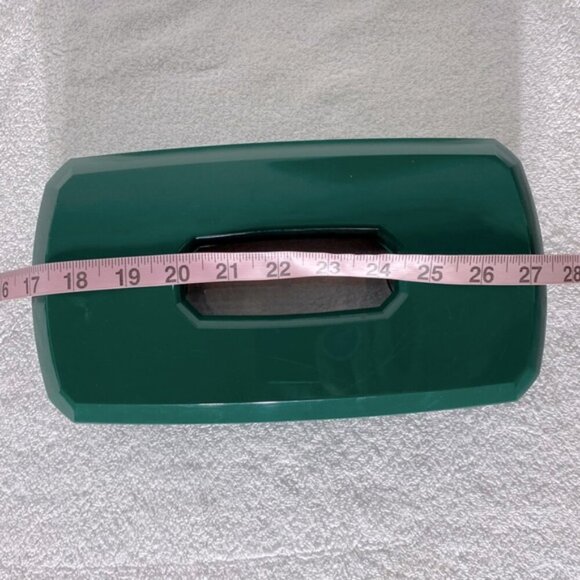 Vintage Green Plastic Tissue Box Cover Decor - Picture 2 of 14